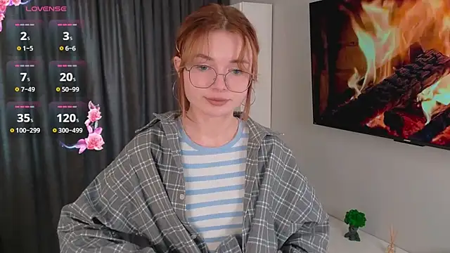 Snapshot of Susan_Gardner chatting on October 17, 9:01 am Susan Gardner online show from October 17, 9:01 am