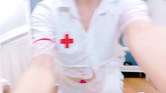 RIRI-style online show from November 9, 2:26 pm