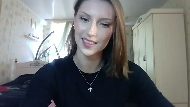 RuxaShade online show from October 15, 11:10 am