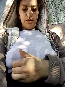 Snapshot of LenaBloomy chatting on October 25, 10:34 am LenaBloomy online show from October 25, 10:34 am