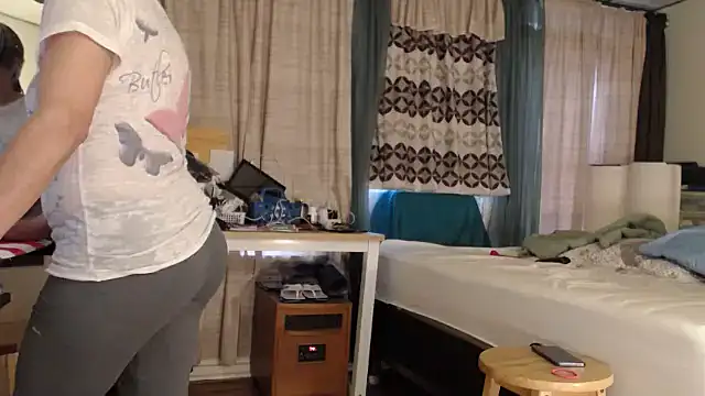 Snapshot of ANALTRAINING4U2 chatting on February 16, 4:53 pm ANALTRAINING4U2 online show from February 16, 4:53 pm