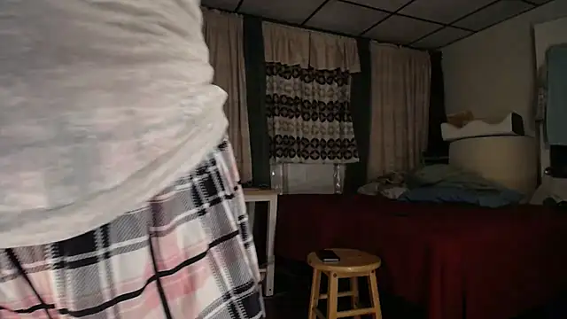 Snapshot of ANALTRAINING4U2 chatting on March 17, 3:36 am ANALTRAINING4U2 online show from March 17, 3:36 am