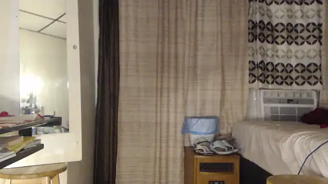 Snapshot of ANALTRAINING4U2 chatting on October 4, 7:50 am ANALTRAINING4U2 online show from October 4, 7:50 am