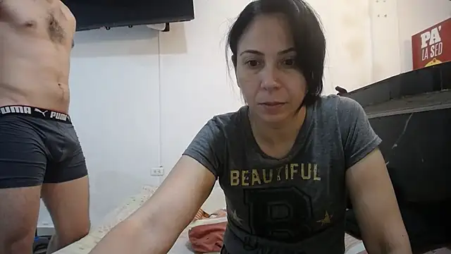 yohacriss online show from October 4, 7:17 am