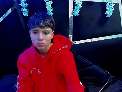 Snapshot of Bruno_Cruzz chatting on September 15, 6:13 am Bruno Cruzz online show from September 15, 6:13 am