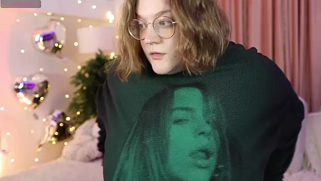 Alissa S online show from February 19, 11:49 am