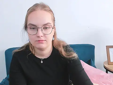 AliceCrazy69 online show from October 20, 10:05 am