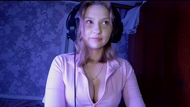 pr In cess  online show from October 3, 10:40 pm