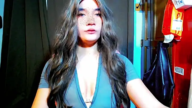 Tiffany Huge Tits online show from September 10, 2:17 pm