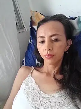 Snapshot of zaira_spice chatting on September 10, 8:31 pm zaira spice online show from September 10, 8:31 pm