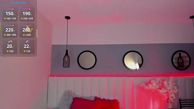 Mila Hank  online show from September 28, 12:32 pm