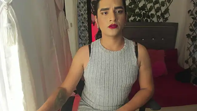 Snapshot of ivone_golosa chatting on October 21, 8:42 pm ivone golosa online show from October 21, 8:42 pm