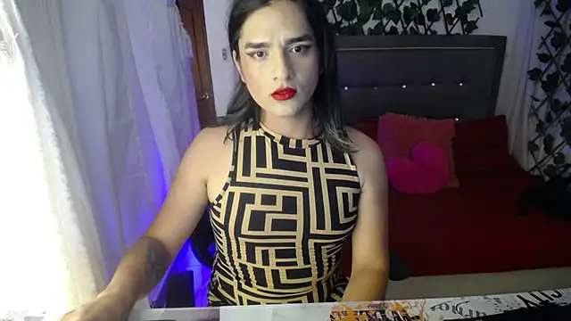 Snapshot of ivone_golosa chatting on November 12, 10:41 pm ivone golosa online show from November 12, 10:41 pm