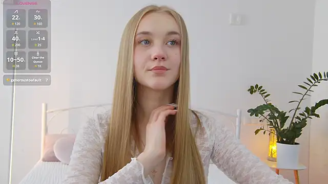 KumiKruz online show from October 14, 1:34 pm