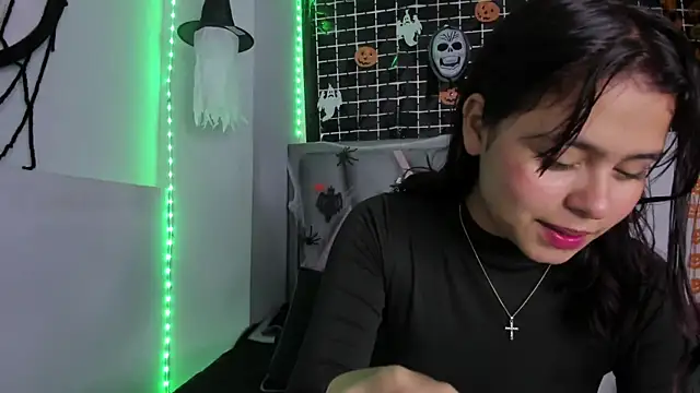 Sofia villareal online show from October 16, 12:28 pm