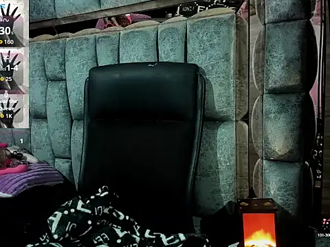 missashlyrosette online show from November 22, 4:55 am