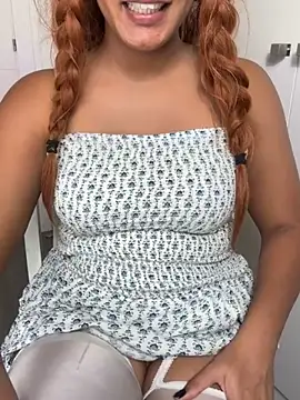 madsnextdoor online show from November 5, 11:05 pm