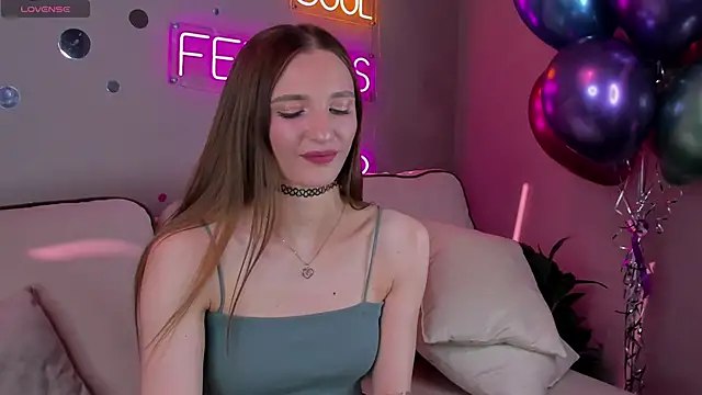 Alisha Green online show from September 16, 8:48 am