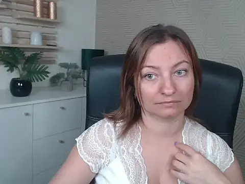 angelaSamt online show from September 23, 6:16 am