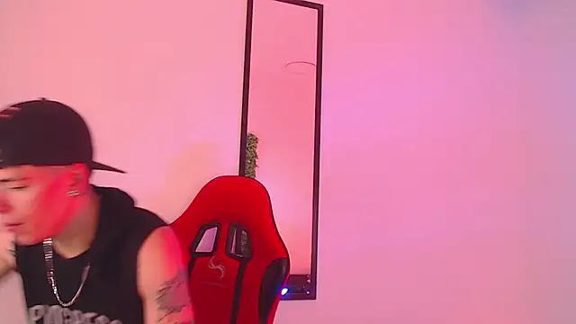 Anhonymus  online show from September 13, 4:12 am