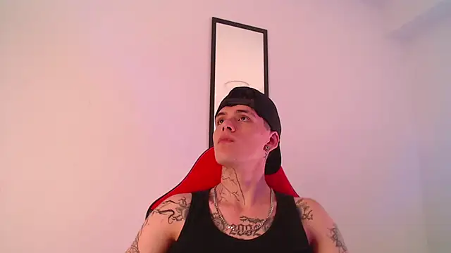 Anhonymus  online show from September 20, 3:46 pm