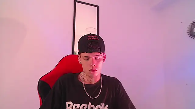 Anhonymus  online show from September 23, 3:53 am