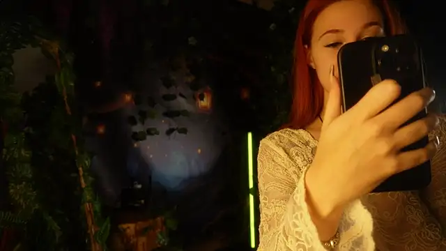 eliz gallen online show from October 24, 6:59 pm