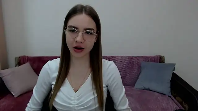 aSingleOne online show from October 8, 8:28 pm