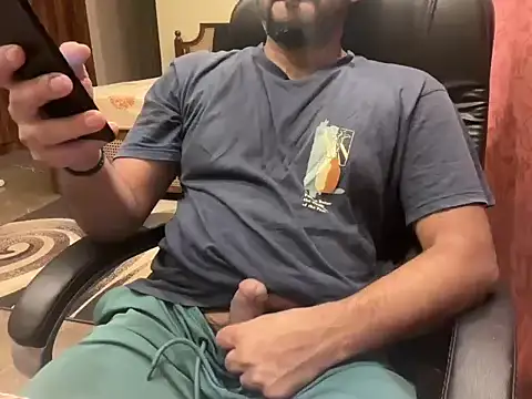 BobgaBonga online show from October 31, 6:09 pm