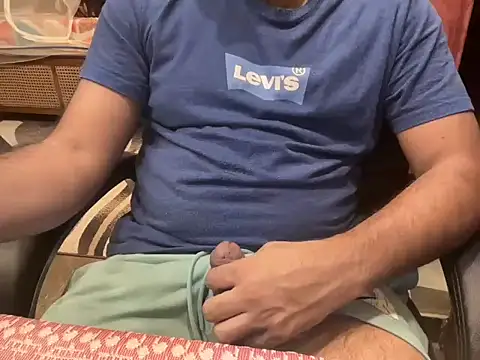 BobgaBonga online show from November 17, 6:14 pm