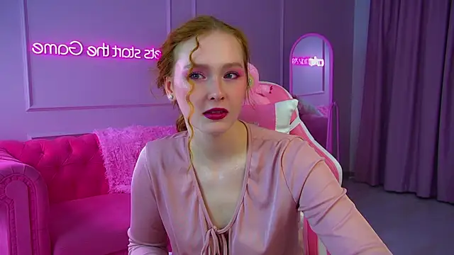 AgataFoxley online show from September 23, 6:22 pm