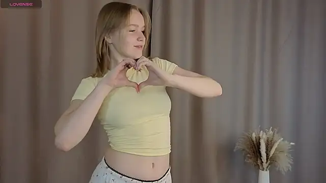 VinnieSerrano online show from October 12, 3:11 pm