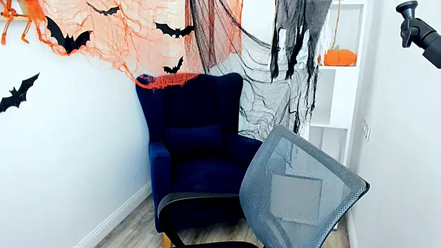 mintydaze online show from October 15, 6:19 pm