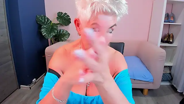 HotandMature online show from March 18, 11:19 am