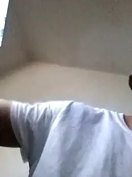 Snapshot of Labarbie77 chatting on September 24, 4:32 pm Labarbie77 online show from September 24, 4:32 pm