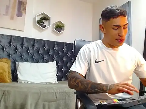 adrian ray online show from October 3, 6:16 pm