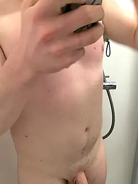 Snapshot of BigTeddy_7_08in chatting on September 18, 12:40 pm BigTeddy 7 08in online show from September 18, 12:40 pm