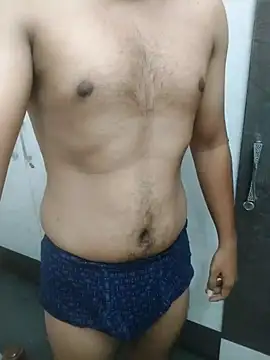 Snapshot of mommylover5 chatting on November 30, 7:01 am mommylover5 online show from November 30, 7:01 am