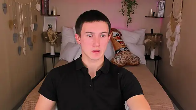 David  Diamond online show from October 4, 4:05 pm