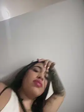 SofiaWildee online show from October 8, 11:02 pm