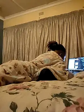 Snapshot of Cianda24 chatting on September 30, 4:23 pm Cianda24 online show from September 30, 4:23 pm