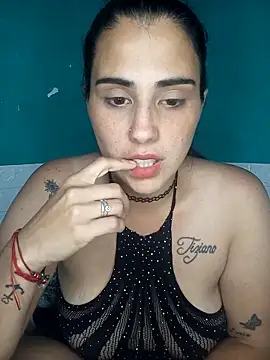 Snapshot of kariciasecreta chatting on November 20, 2:12 am kariciasecreta online show from November 20, 2:12 am