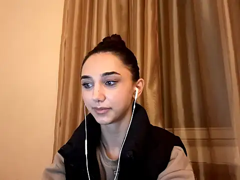 LinaMour online show from October 3, 10:07 pm