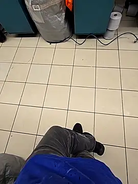 sisman31 online show from September 17, 7:37 pm