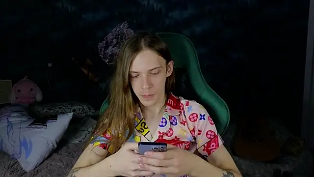 artass2 online show from September 8, 9:47 pm