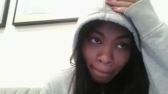 Idonotcherishu online show from October 18, 1:08 am