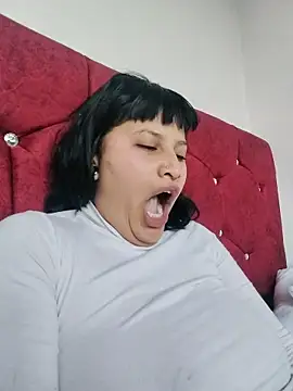 Snapshot of Eva_Clark01 chatting on December 14, 11:15 am Eva Clark01 online show from December 14, 11:15 am