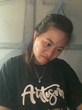 Snapshot of tuyetnhi-00 chatting on October 10, 12:53 am tuyetnhi-00 online show from October 10, 12:53 am