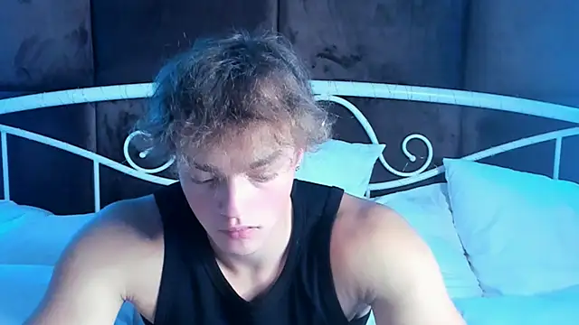 Snapshot of ChaseMuscular chatting on October 8, 4:15 pm ChaseMuscular online show from October 8, 4:15 pm