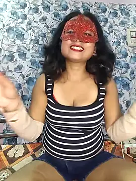 yours sugar babe online show from October 31, 11:00 am